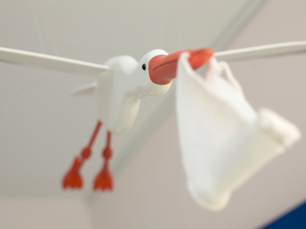 Storchenfigur - Praxis für Gynäkologie und Geburtshilfe - MVZ Klosterfelde Storchenfigur - Praxis für Gynäkologie und Geburtshilfe - MVZ Klosterfelde